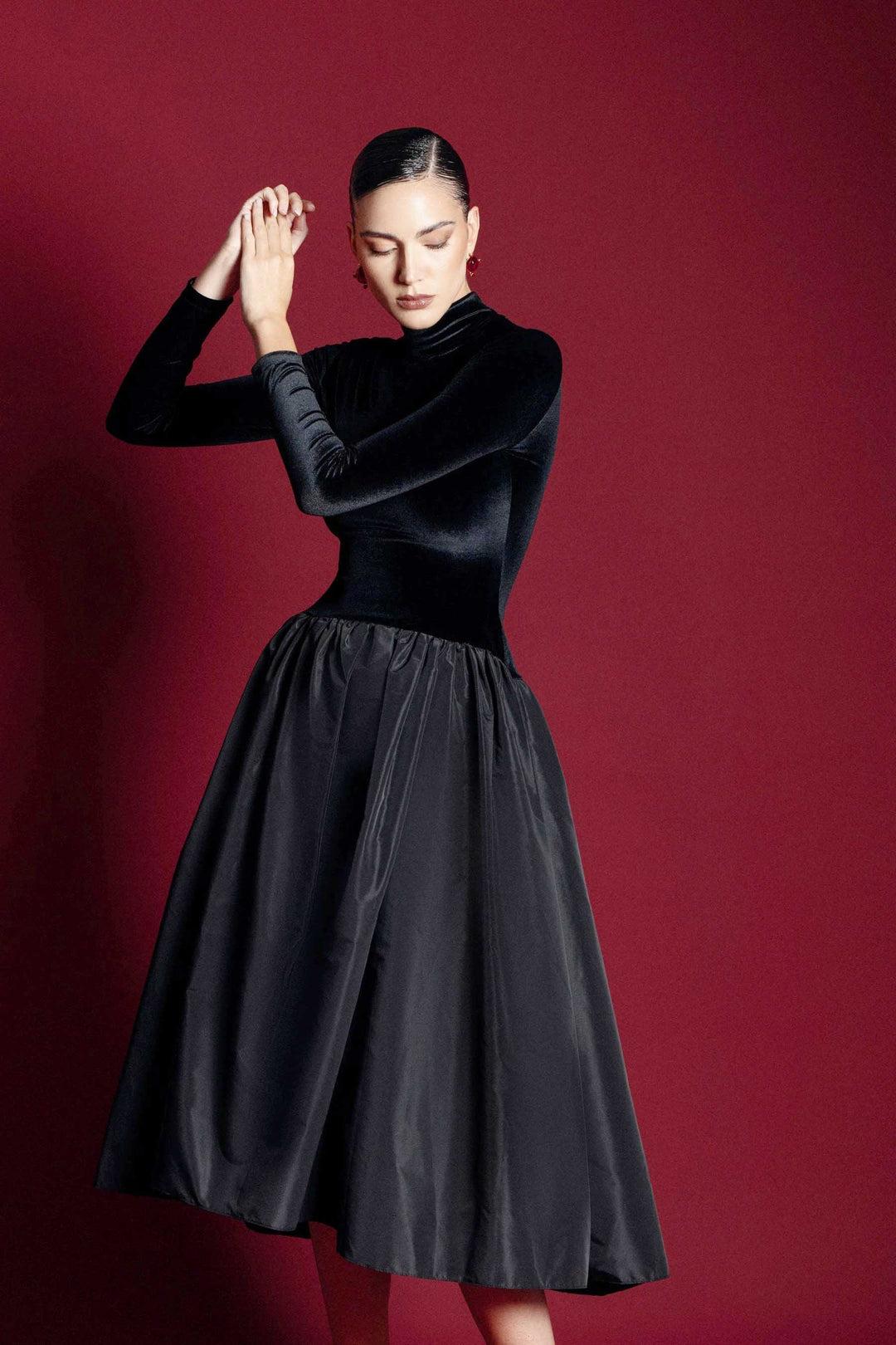 Celeste – Midnight Noir Long Sleeve Midi Dress - Luna Boutique - London